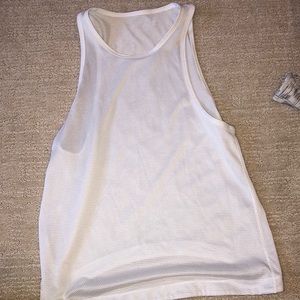 White work out tank top